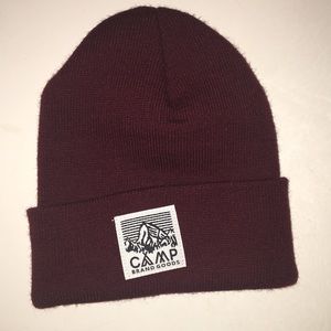 camp brand goods toque